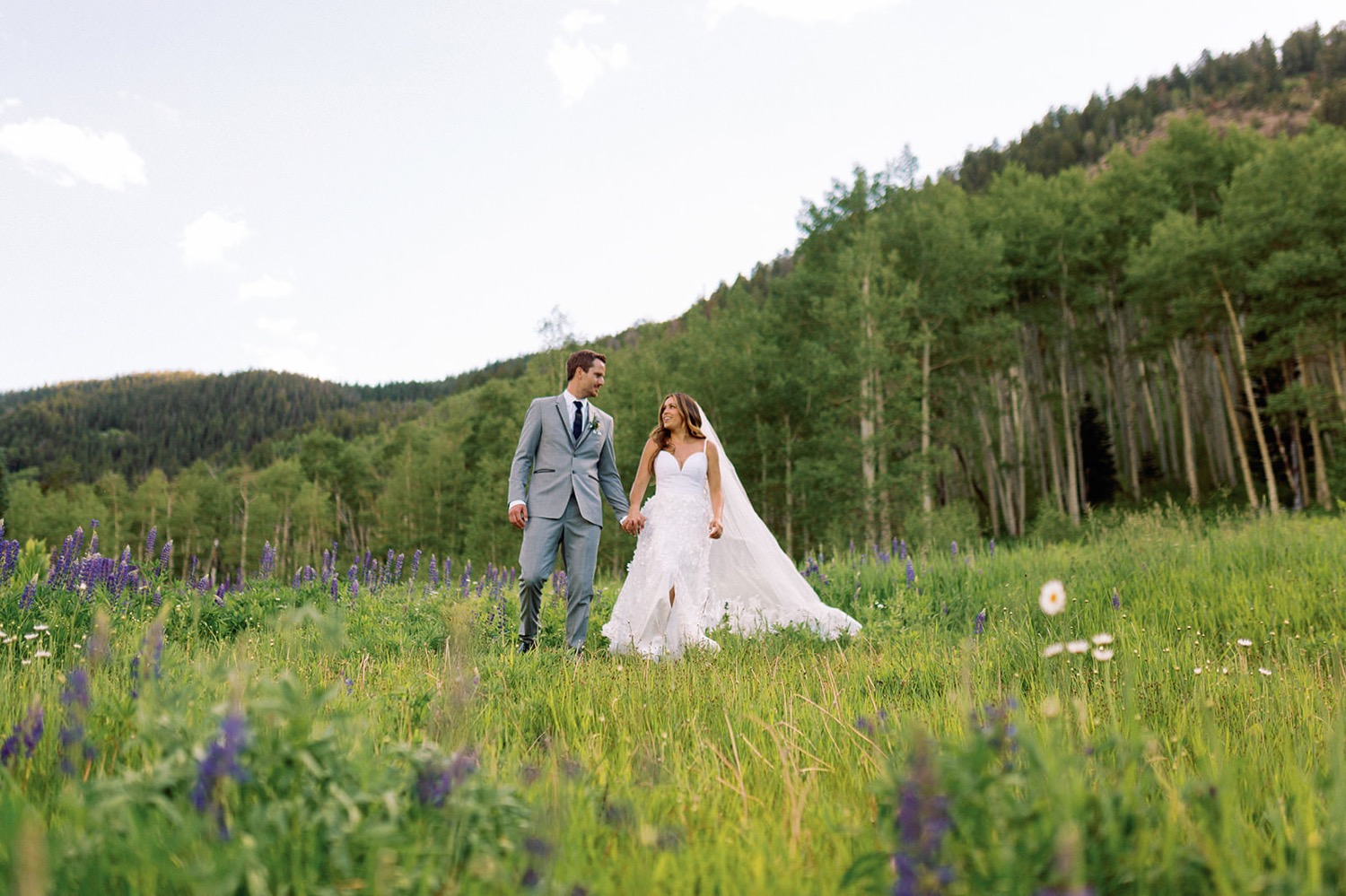 Beano's cabin wedding | vail wedding photographers | alchemy creative